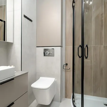Nadolnik With Balcony & Ac By Rent Like Apartment *