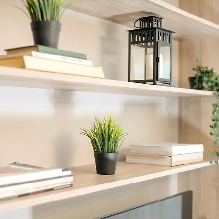 Nadolnik With Balcony & Ac By Rent Like Апартаменты Познань