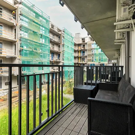 Nadolnik With Balcony & Ac By Rent Like * Познань