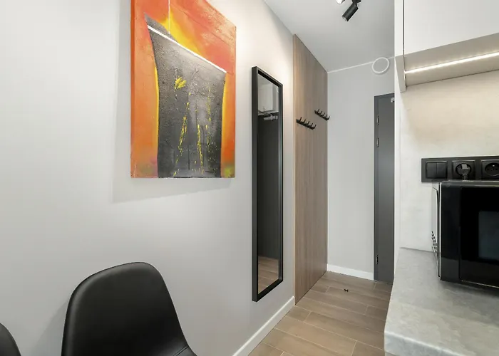 Apartment Nadolnik With Balcony & Ac By Rent Like *